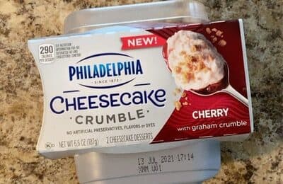 CHERRY CRUMBLE CHEESECAKE DESSERTS, CHERRY