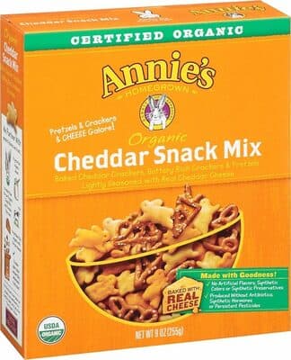 Annie's Organic Cheddar Snack Mix
