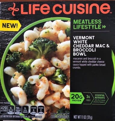 VERMONT WHITE CHEDDAR MAC & BROCCOLI MACARONI AND BROCCOLI IN A VERMONT WHITE CHEDDAR CHEESE SAUCE TOPPED WITH PANKO BREAD CRUMBS BOWL, VERMONT WHITE CHEDDAR MAC & BROCCOLI