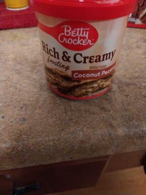 Betty Crocker Rich & Creamy Coconut Pecan Frosting