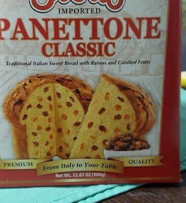 PANETTONE CLASSIC TRADITIONAL ITALIAN SWEET BREAD WITH RAISINS AND CANDIED FRUITS, PANETTONE CLASSIC