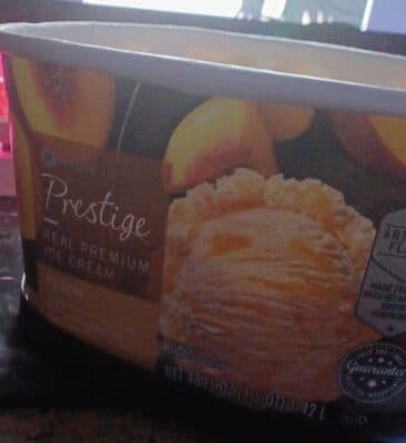 PEACH FLAVORED REAL PREMIUM ICE CREAM WITH PEACH SWIRLS AND PEACH PIECES, PEACH