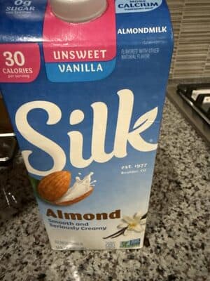 UNSWEETENED VANILLA ALMONDMILK