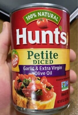 100% NATURAL PETITE DICED TOMATOES WITH GARLIC & EXTRA VIRGIN OLIVE OIL, GARLIC & EXTRA VIRGIN OLIVE OIL
