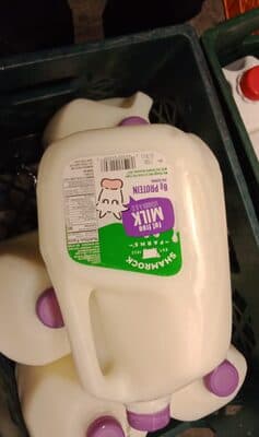FAT FREE MMMMILK