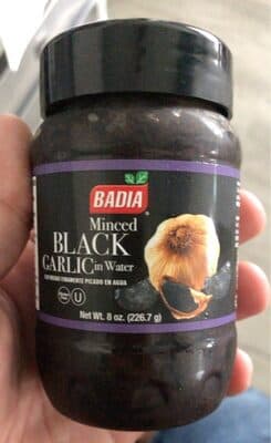 MINCED BLACK GARLIC IN WATER