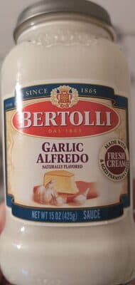 GARLIC ALFREDO WITH AGED PARMESAN CHEESE SAUCE, GARLIC ALFREDO
