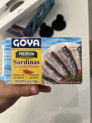 GOYA, PREMIUM SARDINES IN SPICY OIL