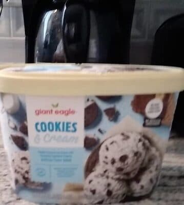 CHERRY CORDIAL CREAMY VANILLA FLAVORED PREMIUM ICE CREAM WITH DELICIOUS RED CHERRIES AND CHOCOLATE CHIPS, CHERRY CORDIAL
