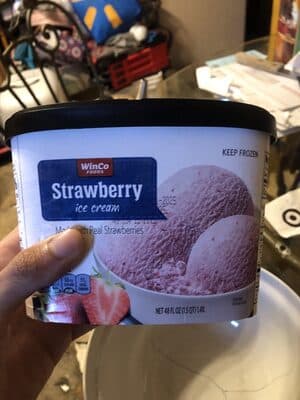 STRAWBERRY ICE CREAM, STRAWBERRY