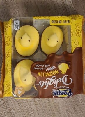 MARSHMALLOW DIPPED IN DECADENT MILK CHOCOLATE CHICKS, MILK CHOCOLATE