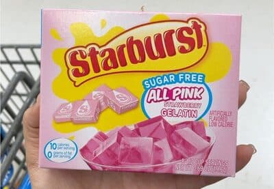 STRAWBERRY FLAVORED LOW CALORIE SUGAR FREE ALL PINK GELATIN, STRAWBERRY