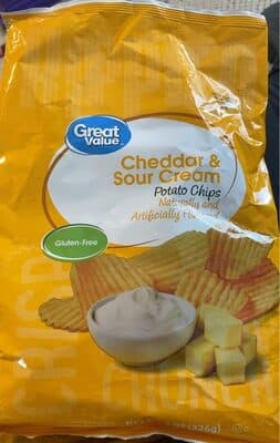 CHEDDAR & SOUR CREAM POTATO CHIPS, CHEDDAR & SOUR CREAM