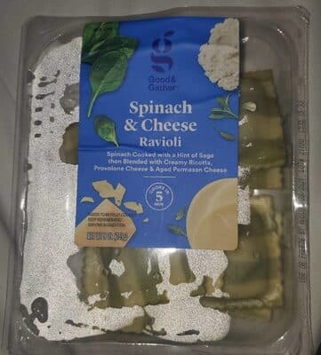 SPINACH & CHEESE RAVIOLI SPINACH COOKED WITH A HINT OF SAGE THEN BLENDED WITH CREAMY RICOTTA, PROVOLONE CHEESE & AGED PARMESAN CHEESE, SPINACH & CHEESE RAVIOLI
