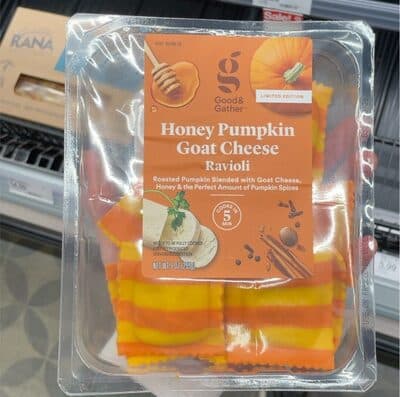 HONEY PUMPKIN GOAT CHEESE RAVIOLI ROASTED PUMPKIN BLENDED WITH GOAT CHEESE, HONEY & THE PERFECT AMOUNT OF PUMPKIN SPICES, HONEY PUMPKIN GOAT CHEESE