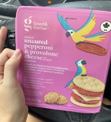 SMOKED UNCURED PEPPERONI & PROVOLONE CHEESE NOT SMOKED LUNCH KIT - CRACKERS & MINI OATMEAL COOKIES, SMOKED UNCURED PEPPERONI & PROVOLONE CHEESE NOT SMOKED