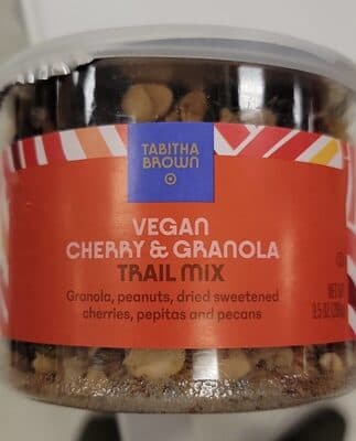 VEGAN CHERRY & GRANOLA, PEANUTS, DRIED SWEETENED CHERRIES, PEPITAS AND PECANS TRAIL MIX, VEGAN CHERRY & GRANOLA
