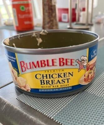PREMIUM CHICKEN BREAST WITH RIB MEAT CHUNK IN WATER