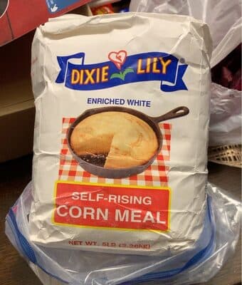 WHITE ENRICHED SELF-RISING CORN MEAL, WHITE