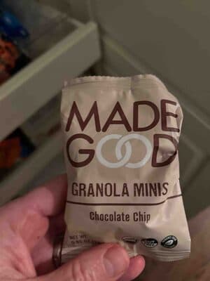 CHOCOLATE CHIP GRANOLA BARS, CHOCOLATE CHIP