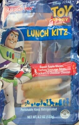 SWEET APPLE SLICES, TURKEY BITES, CRACKERS & CHEDDAR CHEESE LUNCH KITZ, SWEET APPLE SLICES, TURKEY BITES, CRACKERS & CHEDDAR CHEESE