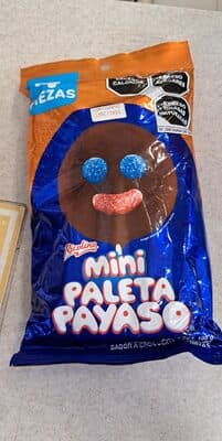 MARSHMALLOW WITH CHOCOLATE FLAVORED COATING