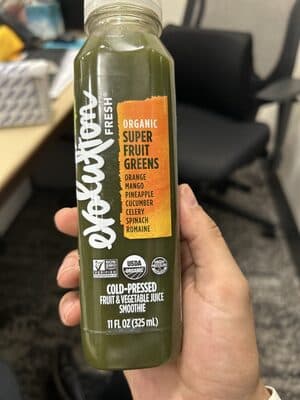 SUPER GREEN FRUIT AND VEGETABLE JUICE BLEND SMOOTHIE