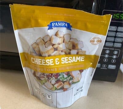 CHEESE & SESAME FLAVORED CROUTONS, CHEESE & SESAME