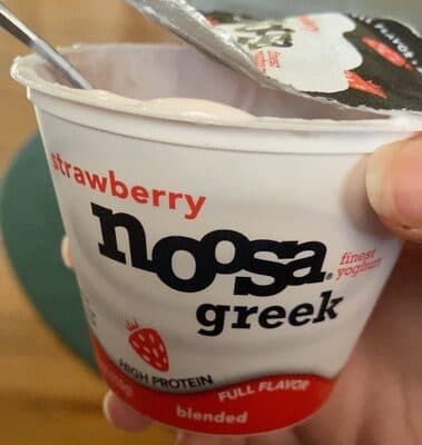 STRAWBERRY HIGH PROTEIN LOWER SUGAR YOGHURT, STRAWBERRY