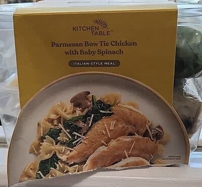 PARMESAN BOW TIE CHICKEN WITH FARFALLE AND BABY SPINACH ITALIAN-STYLE MEAL, PARMESAN BOW TIE CHICKEN WITH FARFALLE AND BABY SPINACH