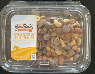 PEANUT BUTTER CUP MILK CHOCOLATE PEANUT BUTTER CUPS, PEANUT BUTTER FLAVORED DROPS, ALMONDS AND CASHEWS DELIGHT TRAIL MIX, PEANUT BUTTER CUP