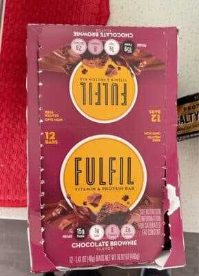 CHOCOLATE BROWNIE FLAVOR VITAMIN & PROTEIN BARS, CHOCOLATE BROWNIE