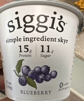 STRAINED NON-FAT YOGURT