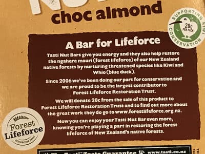 Tasti Nut Bar Choc Almond  210g 6 Bars