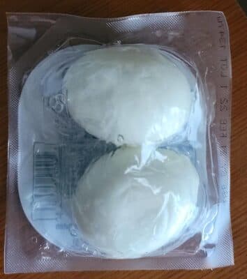 PEELED HARD BOILED EGGS